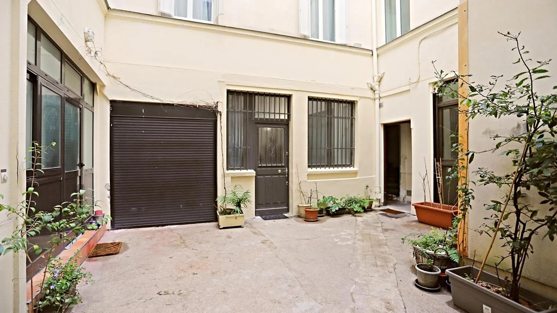 Apartment Loft Studio Marais Vertbois Paris